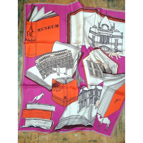 Inoui Editions šilko skara MUSEUM RASPBERRY